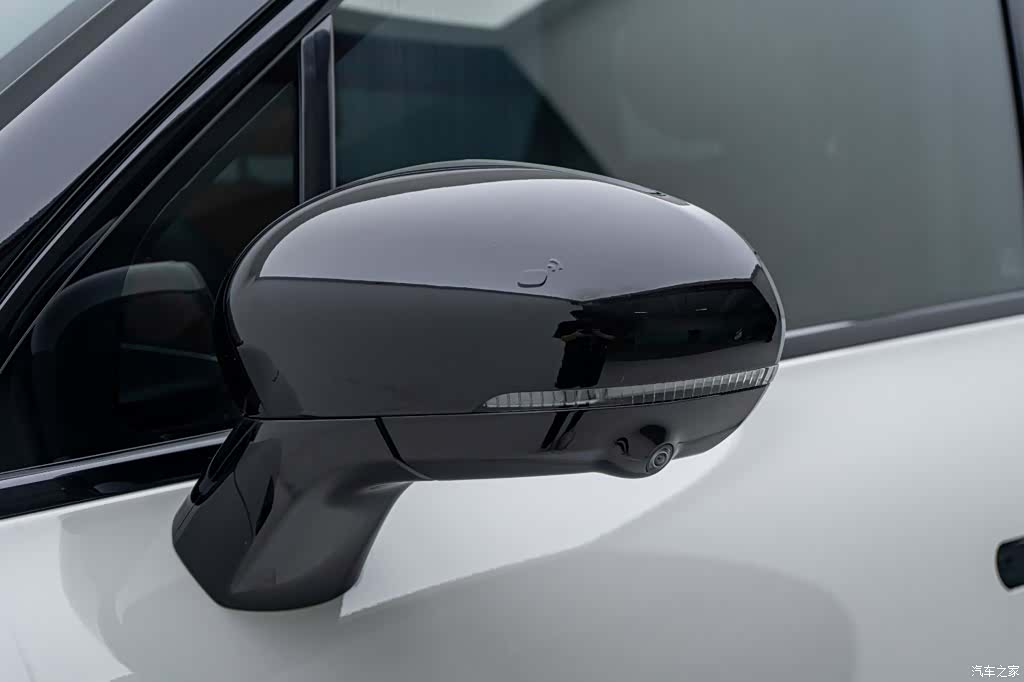 Leapmotor C10, 2024 13