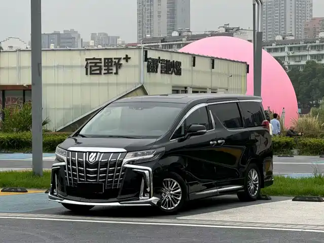 Toyota Vellfire 2020 — купить из Китая под заказ
