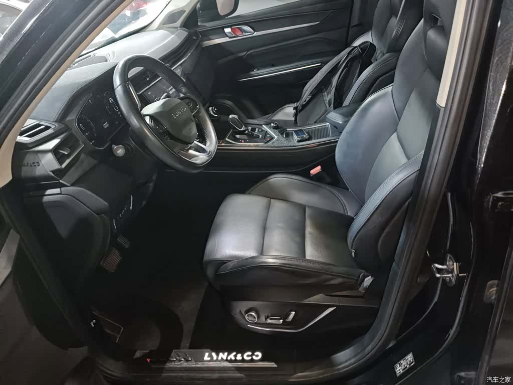 Lynk & Co 01, 2022 11