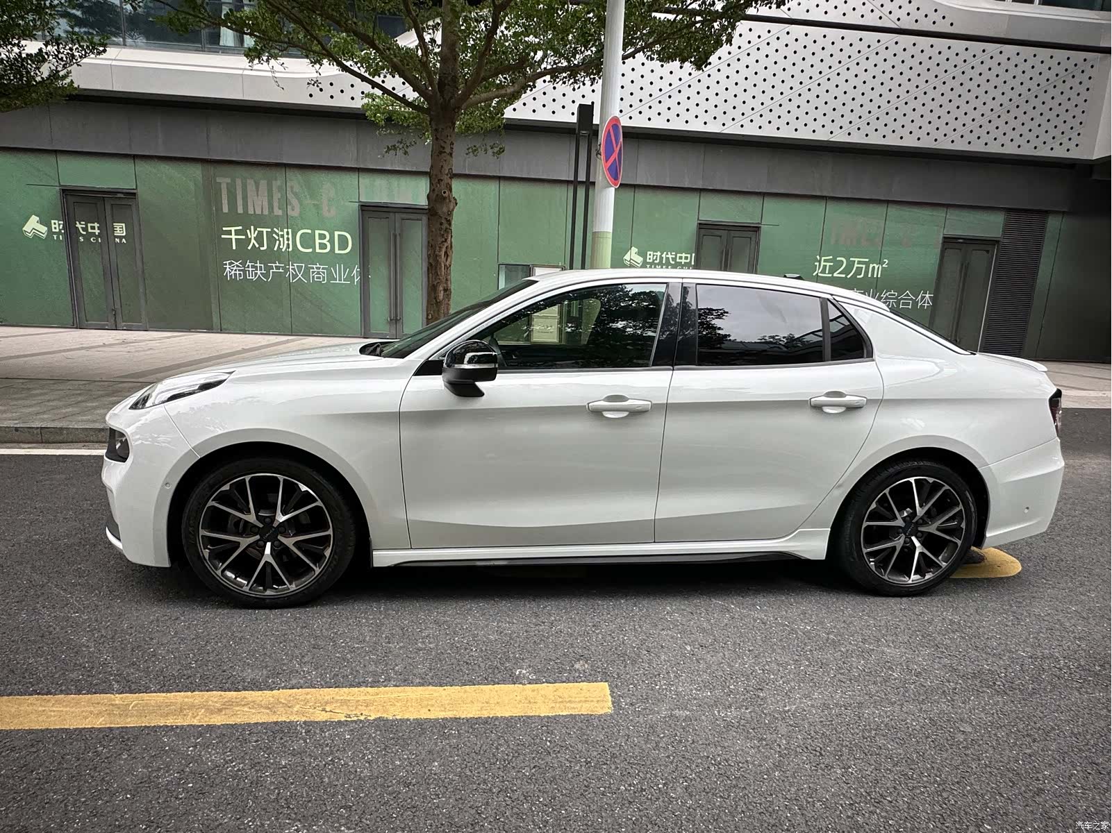 Lynk & Co 01, 2018 14