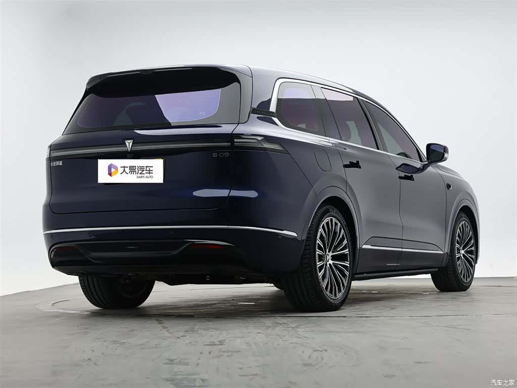 Deepal S09, 2025 3