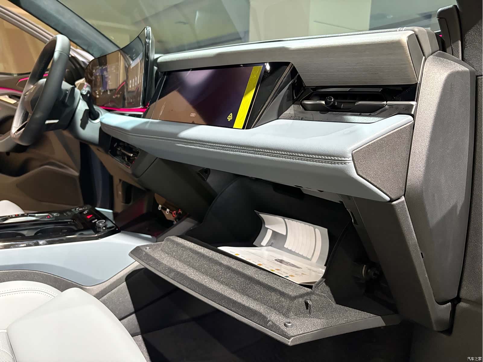 Audi e-tron, 2026 28