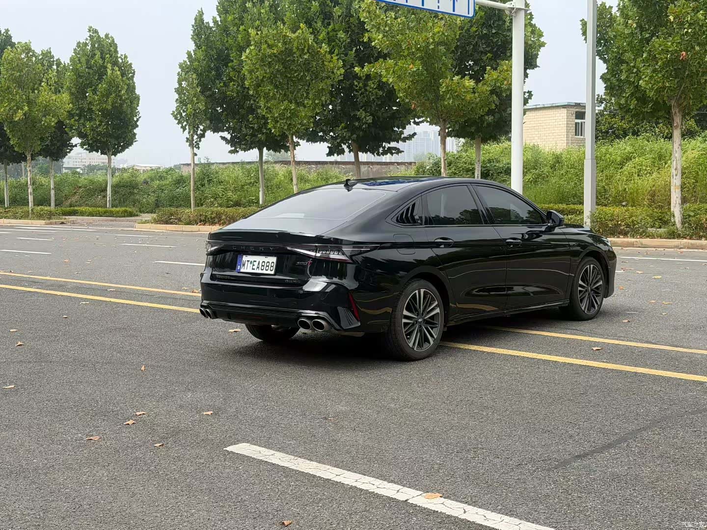 Chery Arrizo 8, 2025 7