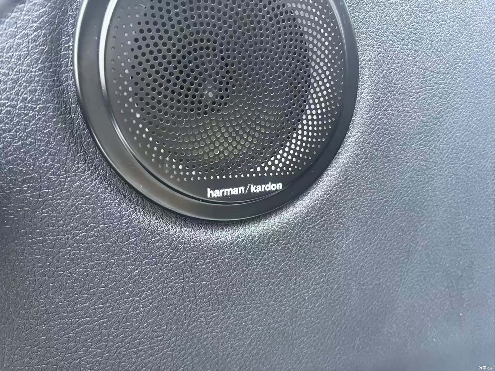 BMW 3 Series, 2016 15