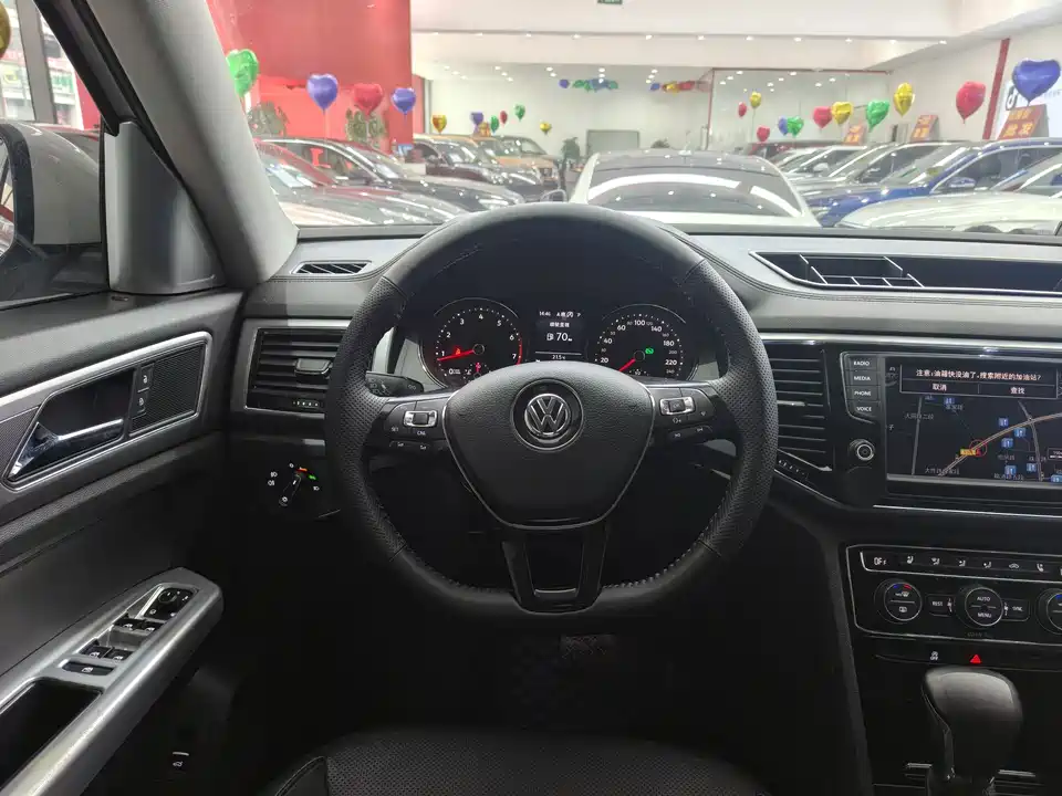 Volkswagen Tourang