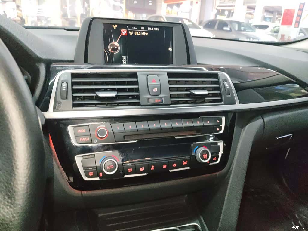 BMW 3 Series, 2017 13