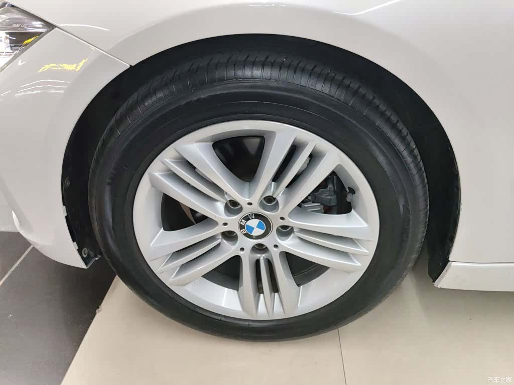 BMW 3 Series, 2017 23