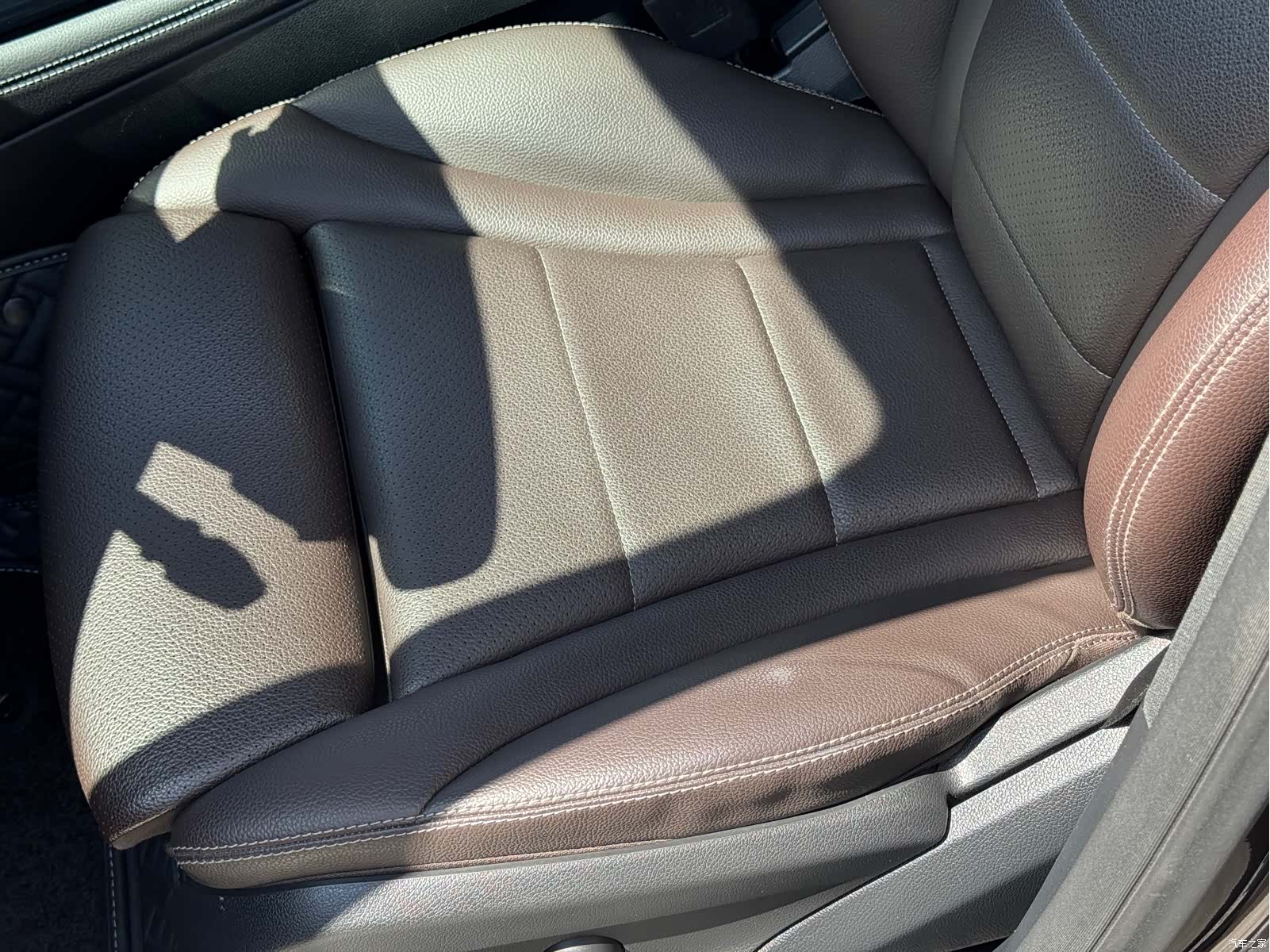 Mercedes-Benz GLC, 2022 12