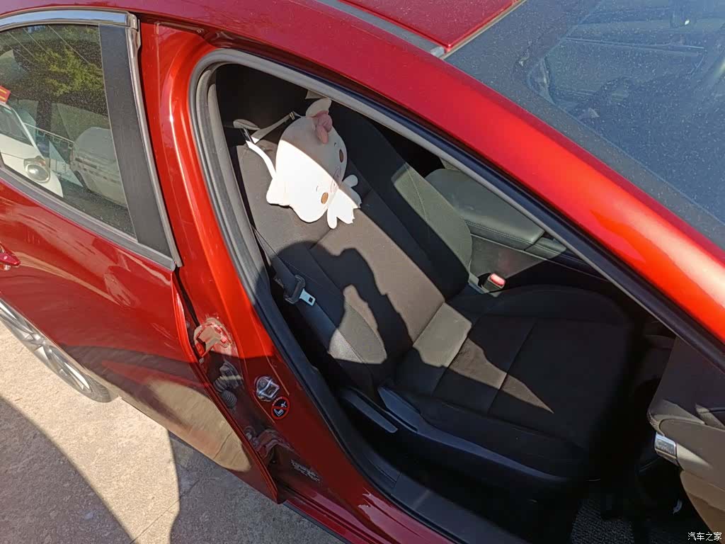 Mazda Mazda3, 2020 25