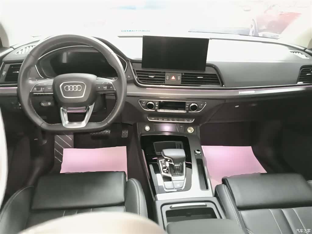 Audi Q5L, 2022 10