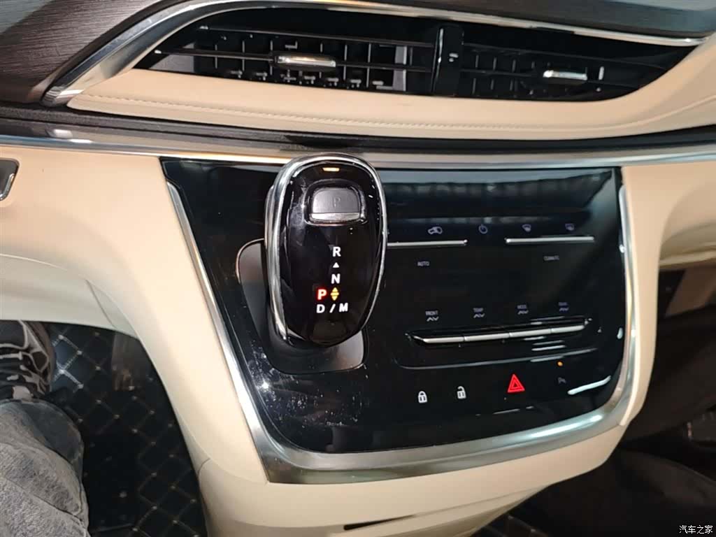 Buick GL8, 2024 14