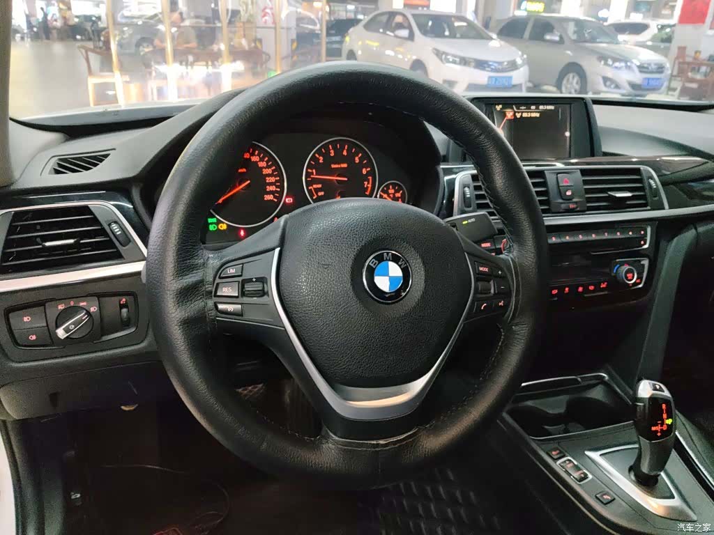 BMW 3 Series, 2017 11