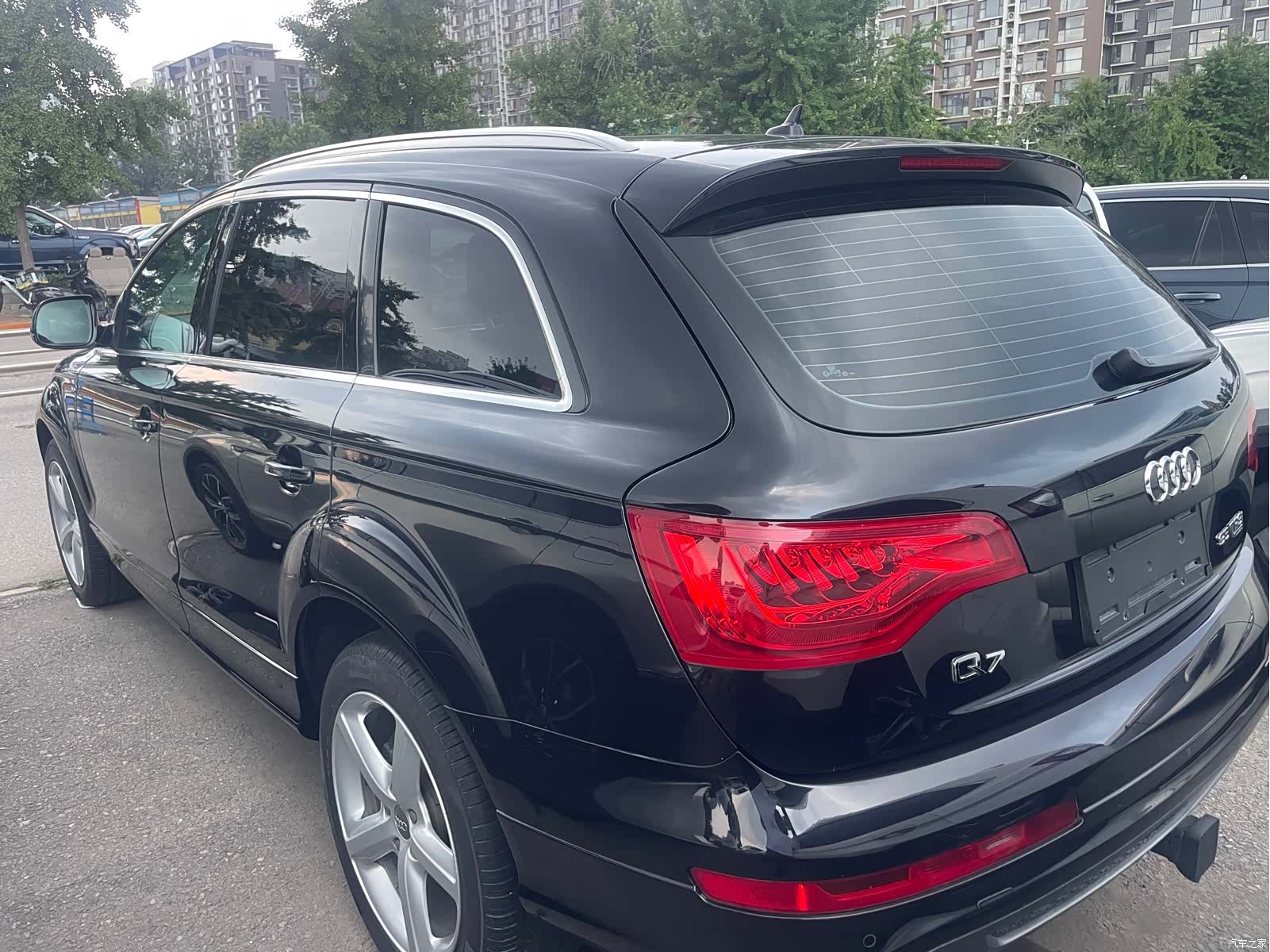 Audi Q7, 2013 6