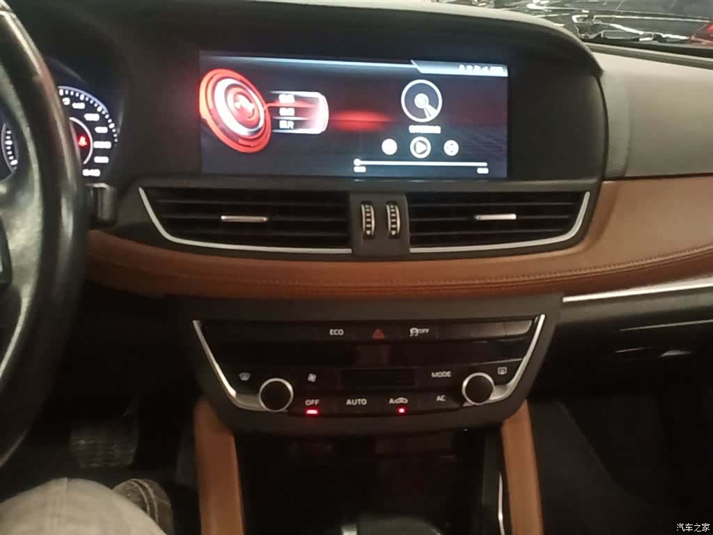 Borgward BX7, 2017 13