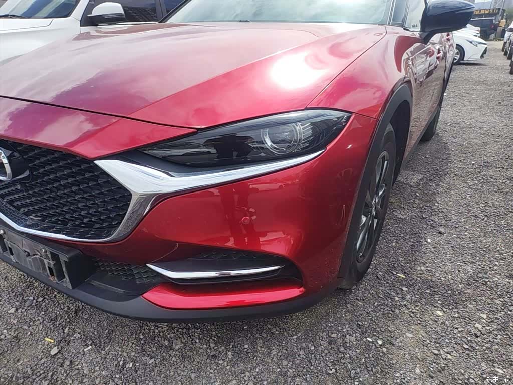 Mazda CX-4, 2021 24