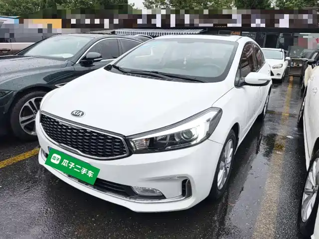 Kia K3 2016 — купить из Китая под заказ