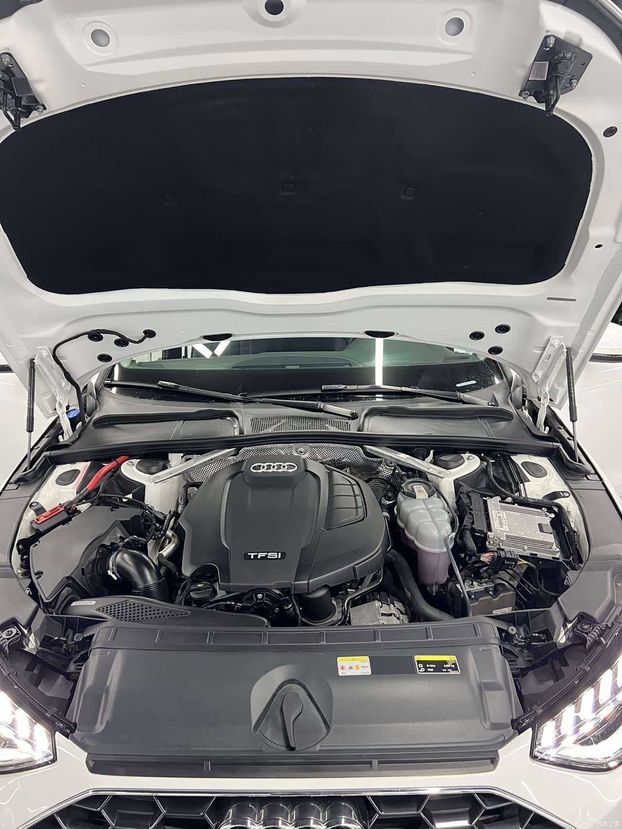 Audi A4L, 2021 18