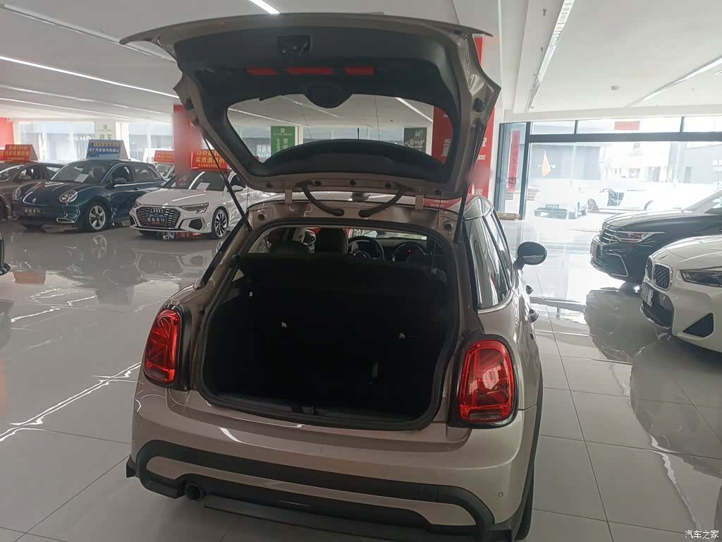 Mini Cooper, 2022 15