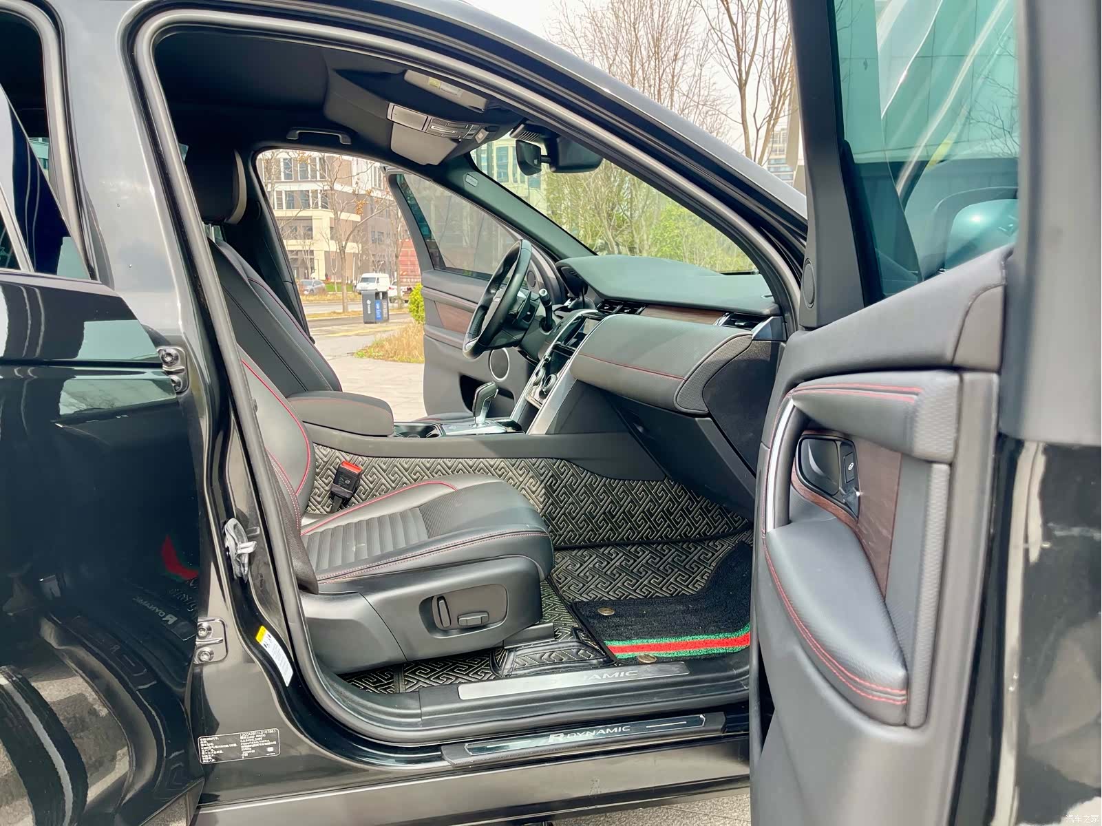 Land Rover Discovery, 2020 9