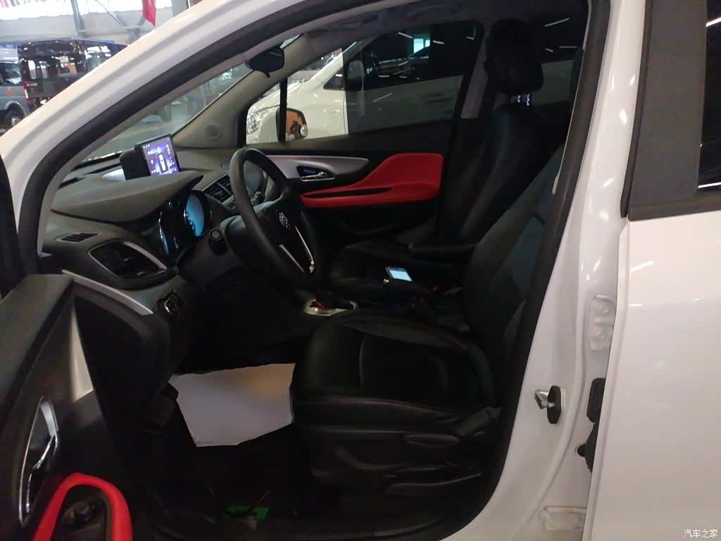 Buick Encore, 2016 11