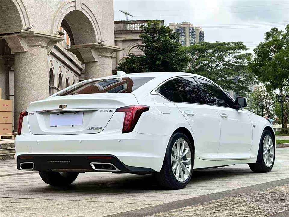 Cadillac CT5