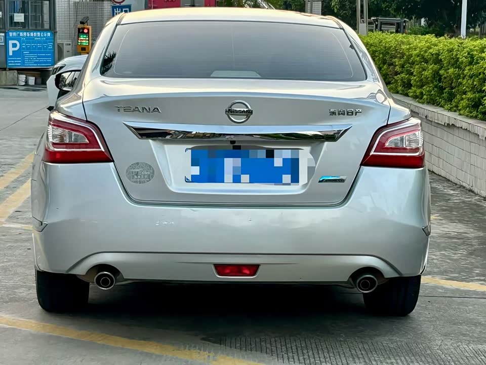 Nissan Teana