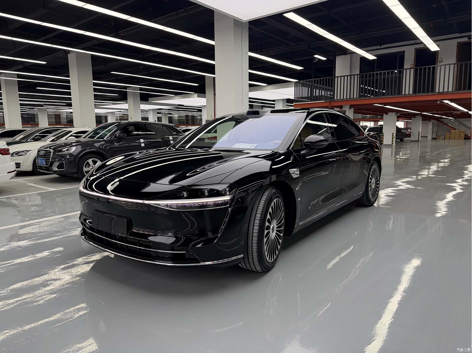 Stelato S9, 2025 1