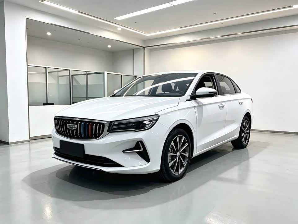 Geely Emgrand 2025 4 1.5L CVT