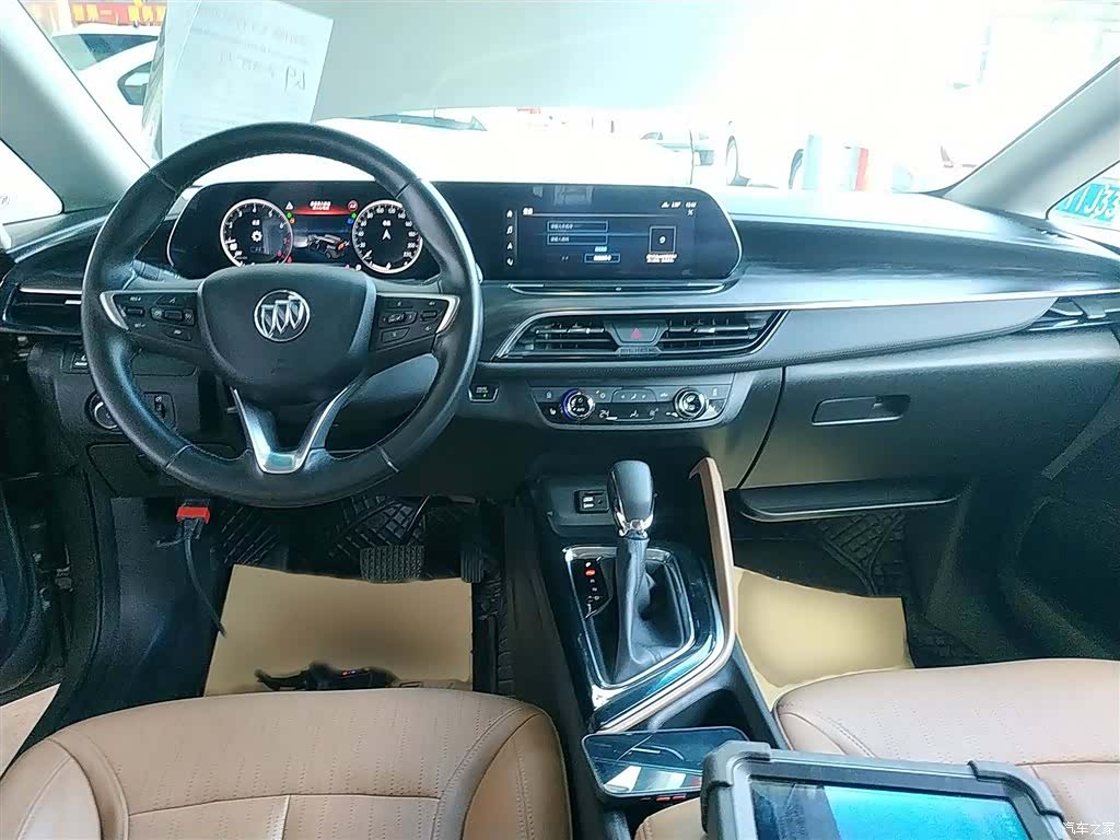 Buick GL6, 2021 10