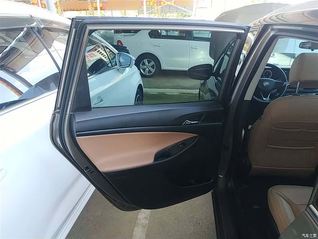 Buick GL6, 2021 29