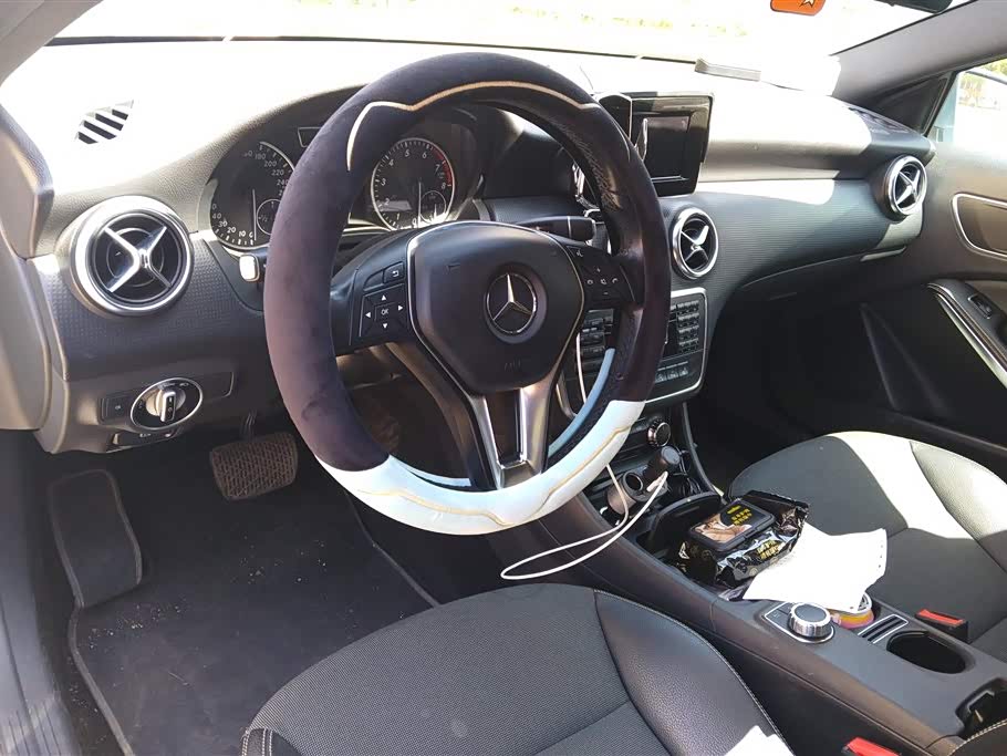 Mercedes-Benz Class A Mercedes-Benz Class A