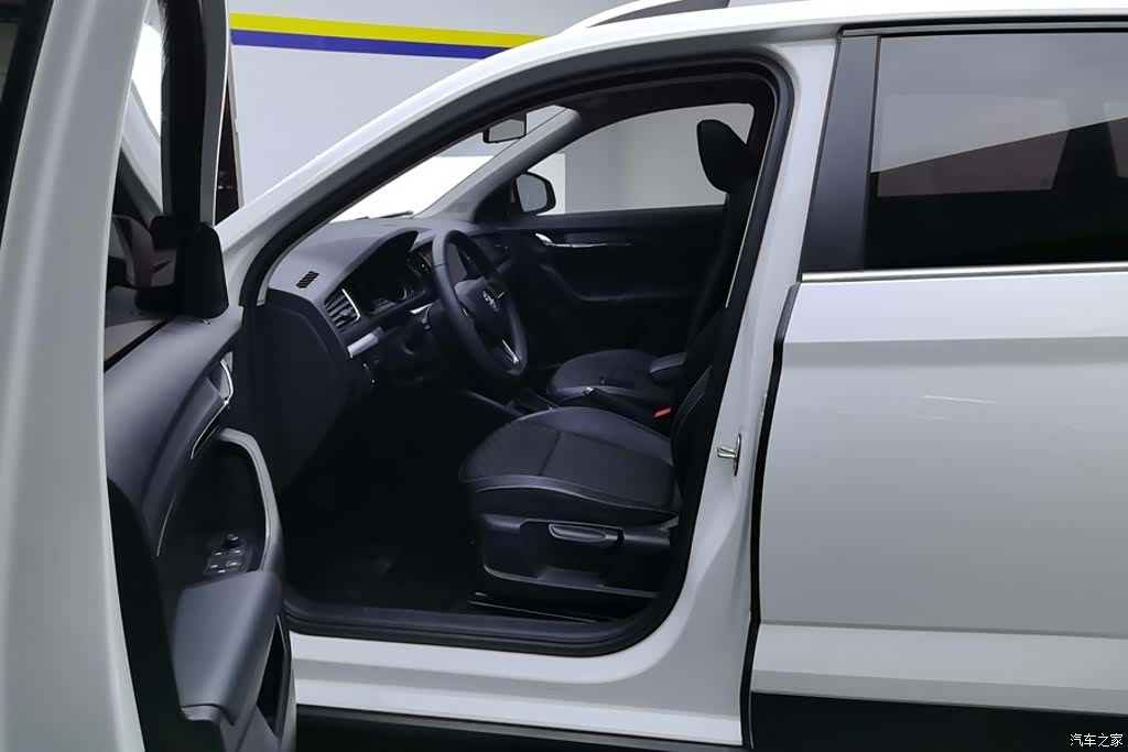 Skoda Kamiq, 2021 9
