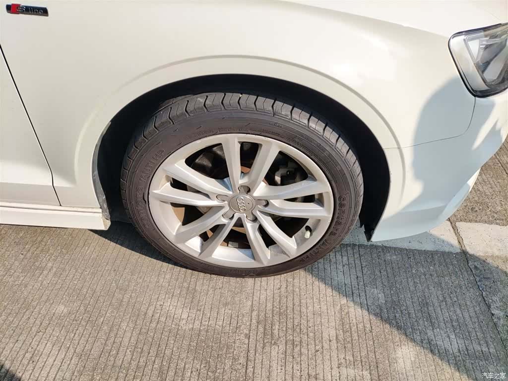 Audi A3, 2014 31