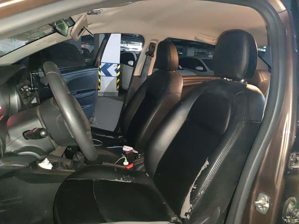 Peugeot 301, 2014 11