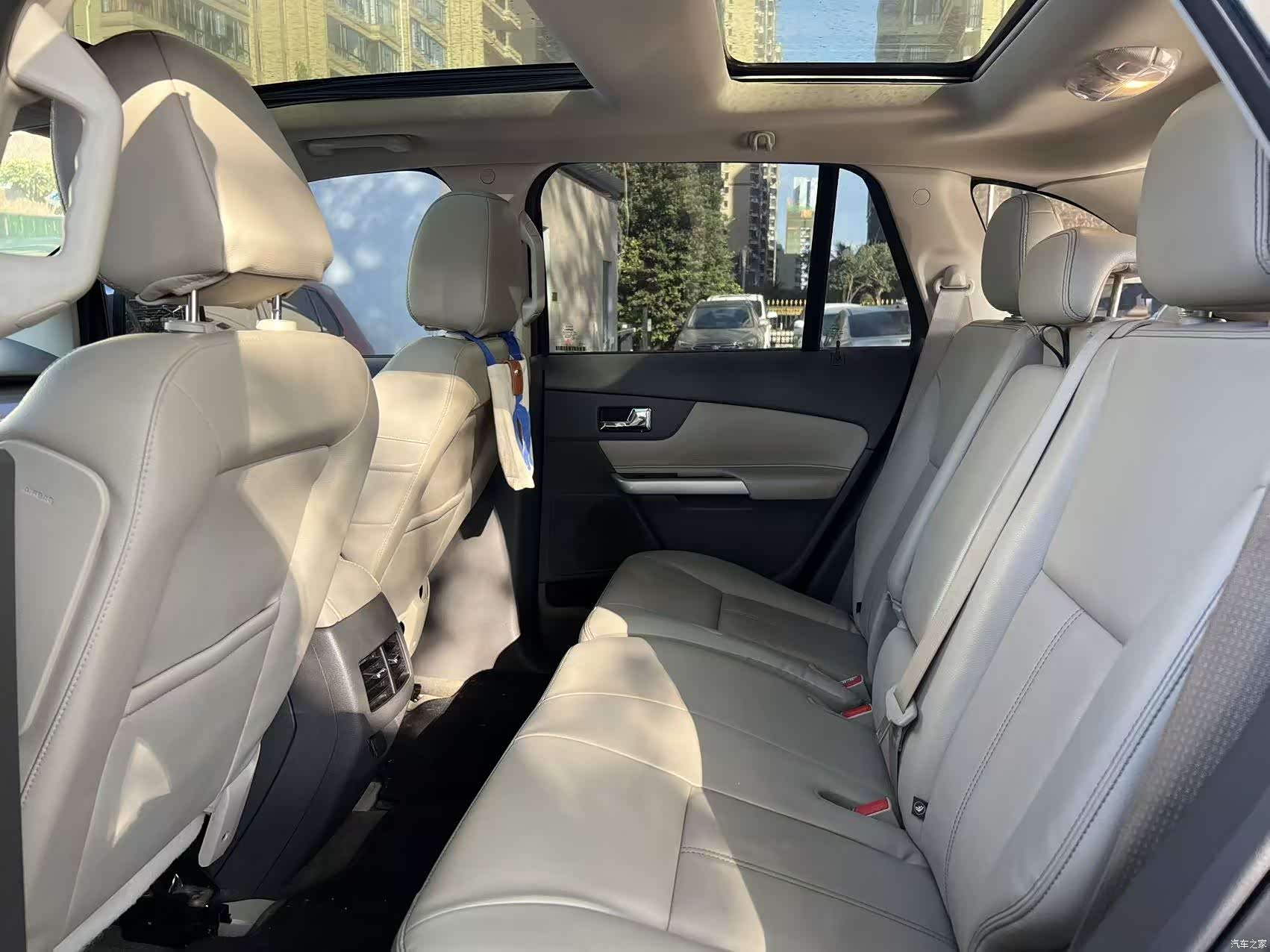 Ford Edge, 2015 15