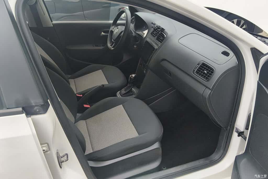 Volkswagen Polo, 2018 8