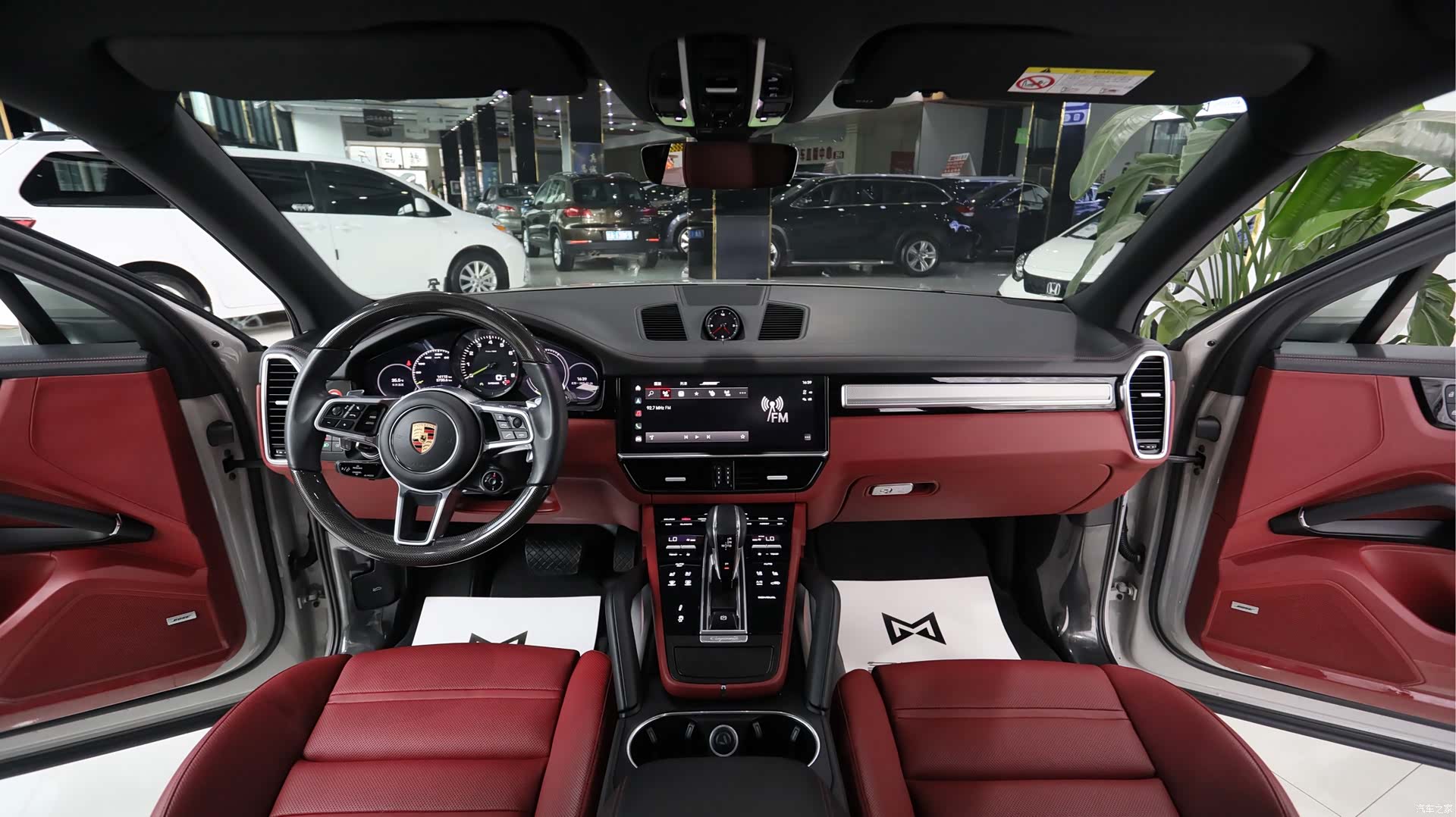Porsche Cayenne, 2022 8