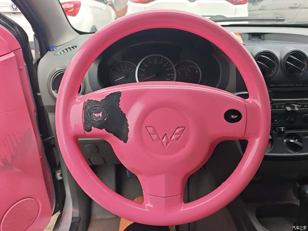 Wuling Hongguang, 2014 11