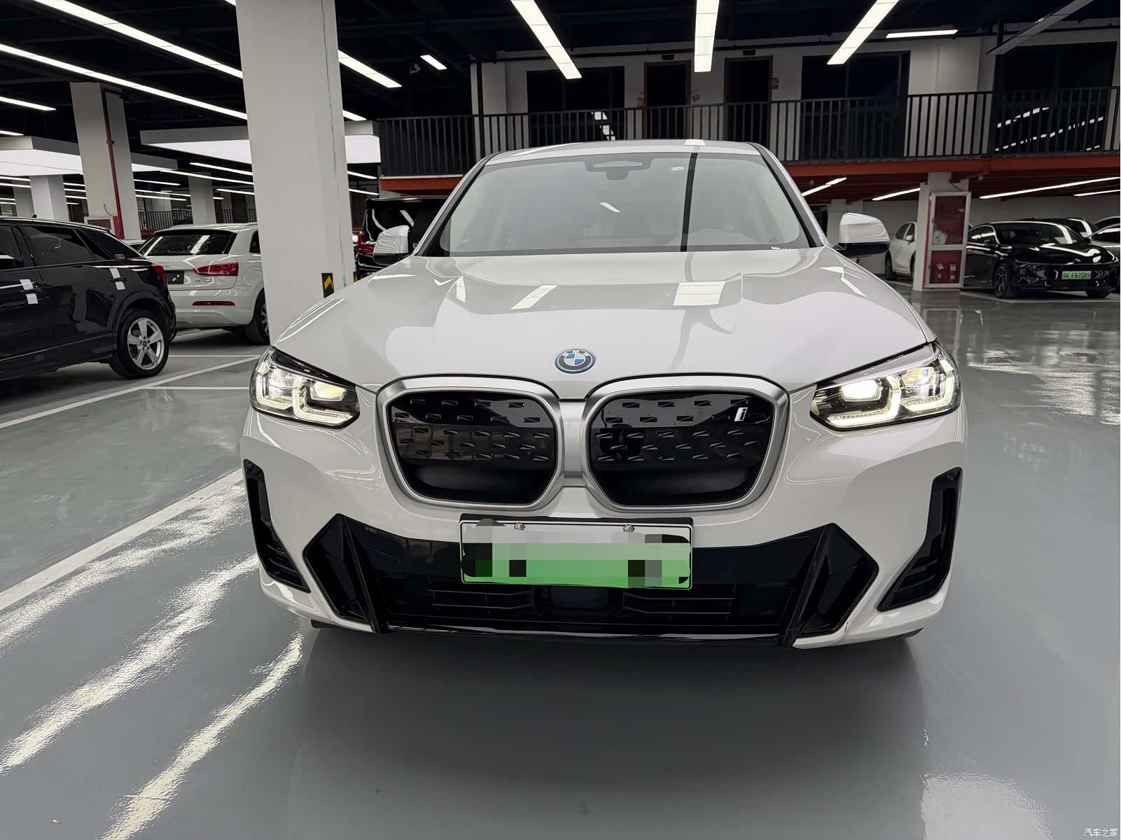 BMW iX3, 2023 2