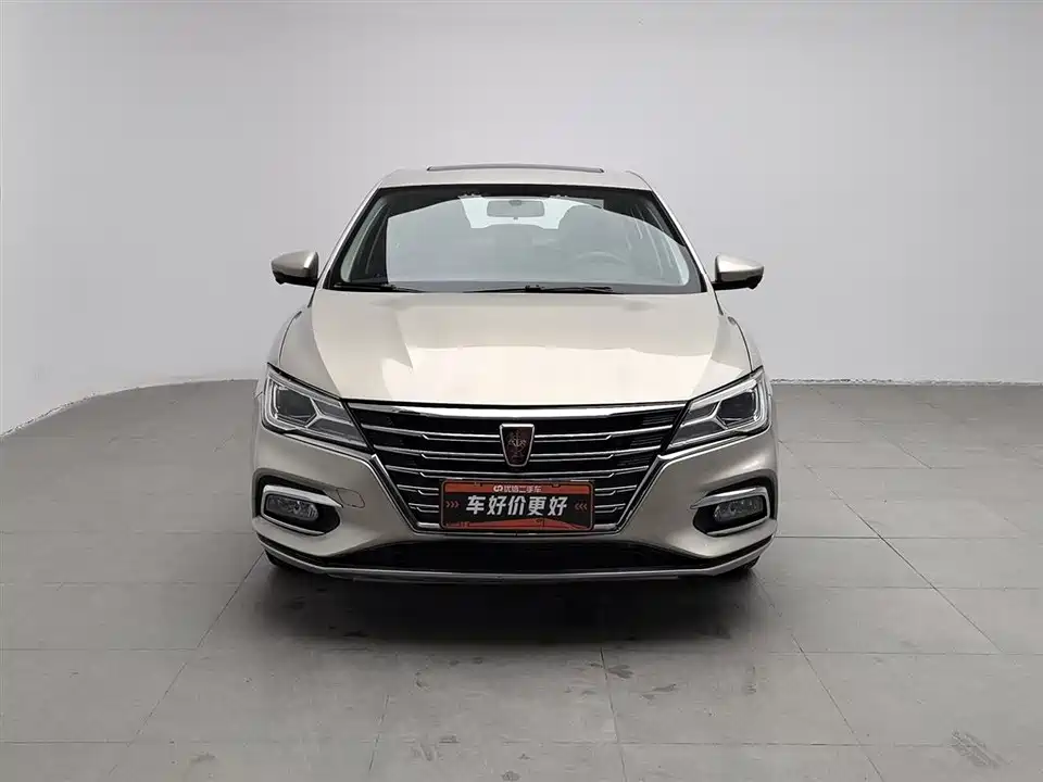 Roewe i5