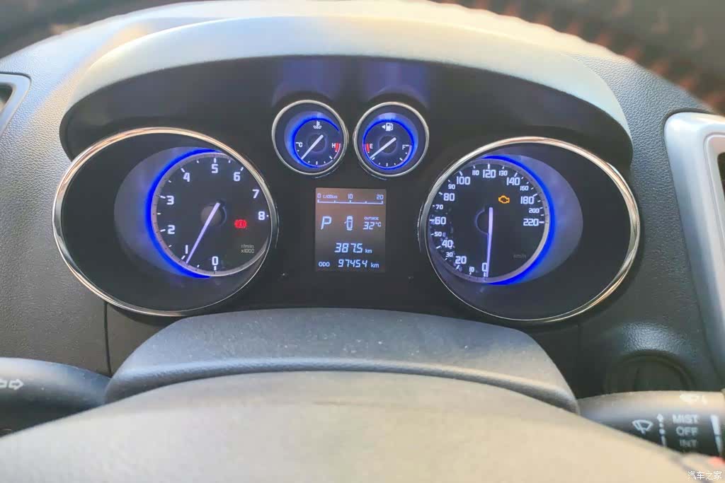 Changan CS35, 2017 13
