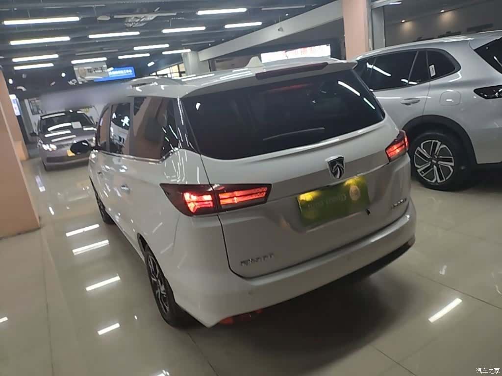 Wuling 360, 2019 23