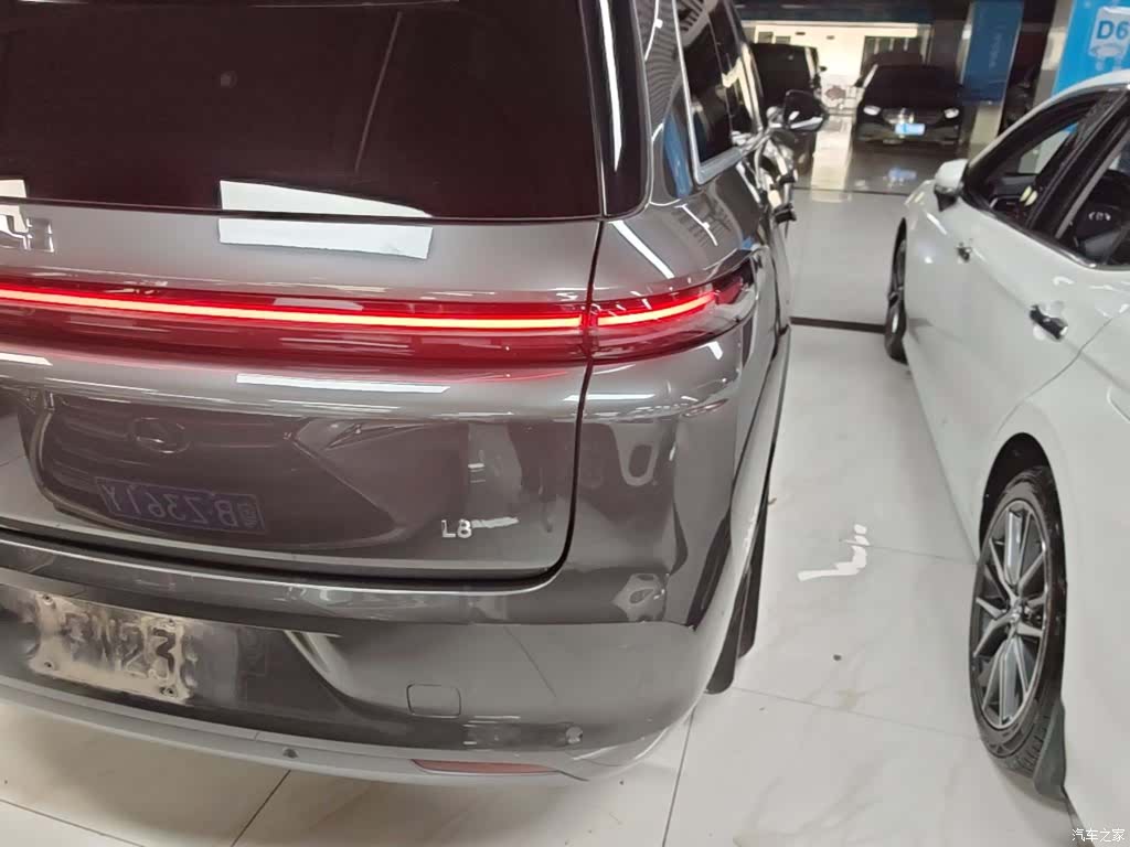 Li Auto L8, 2024 8