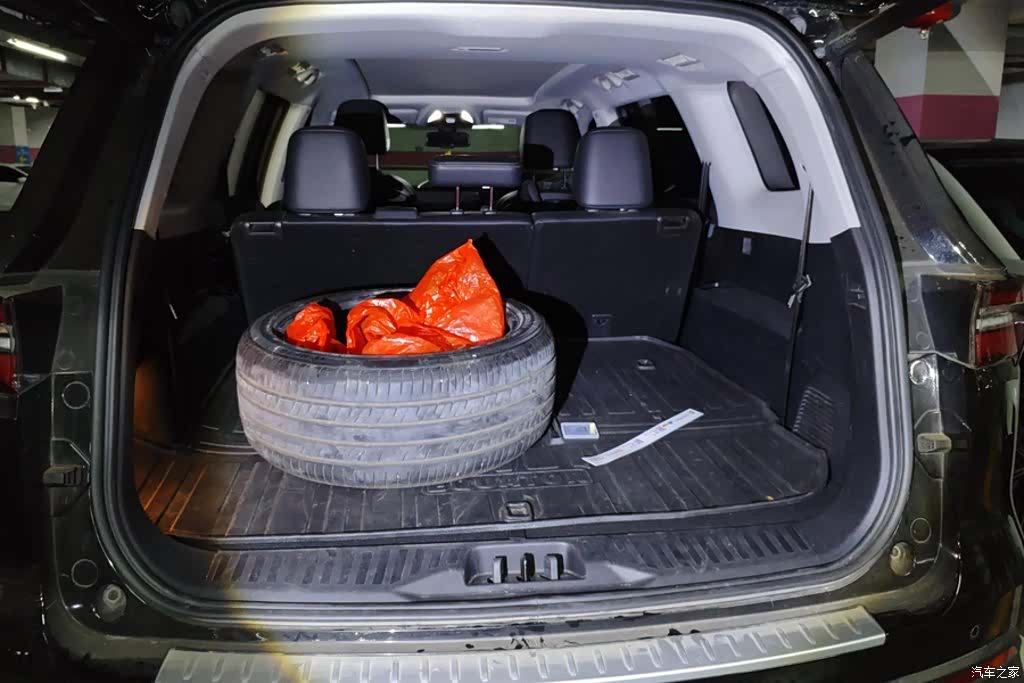 Ford Equator, 2023 4
