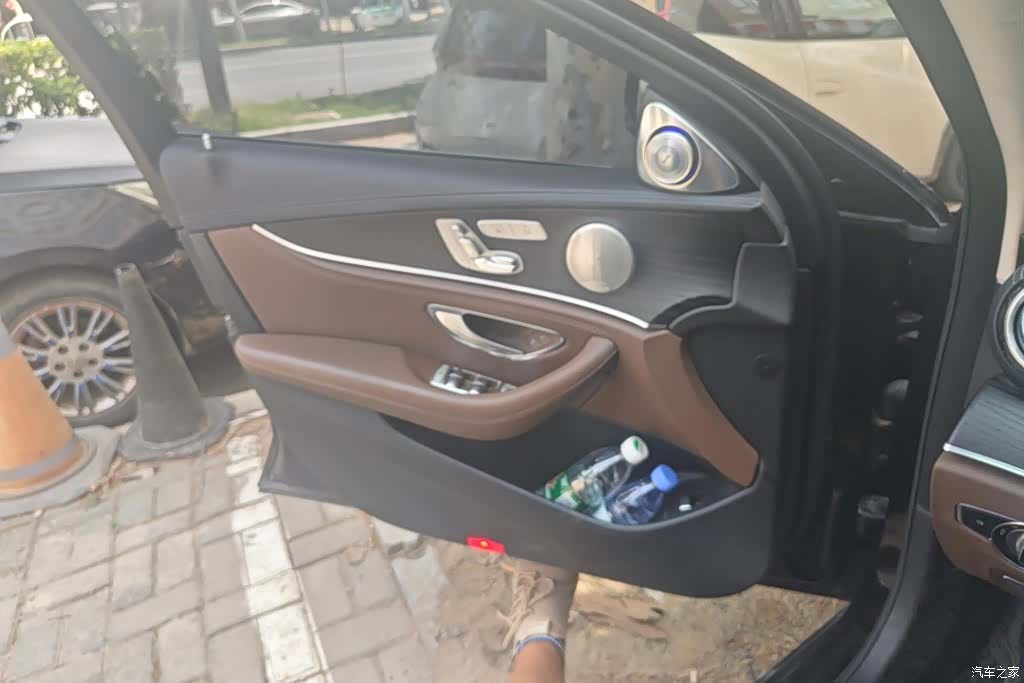 Mercedes-Benz E-Class, 2019 7