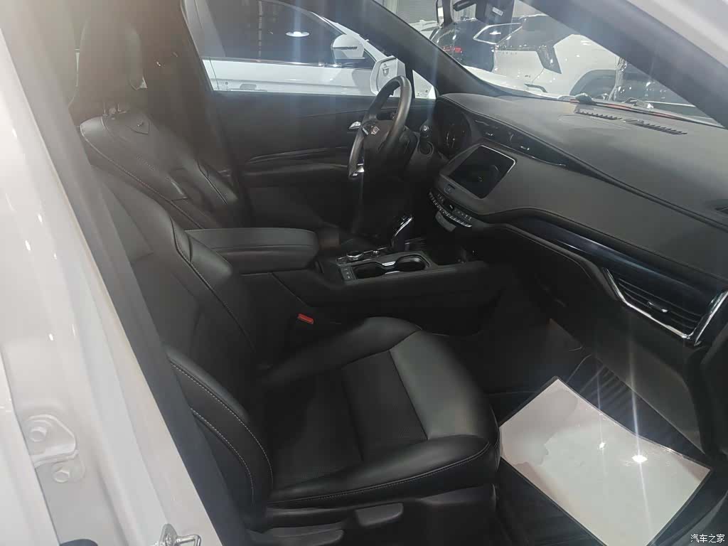 Cadillac XT4, 2023 19