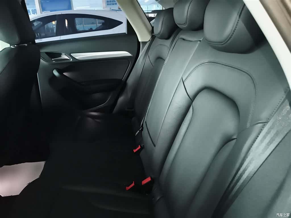 Audi Q3, 2016 17