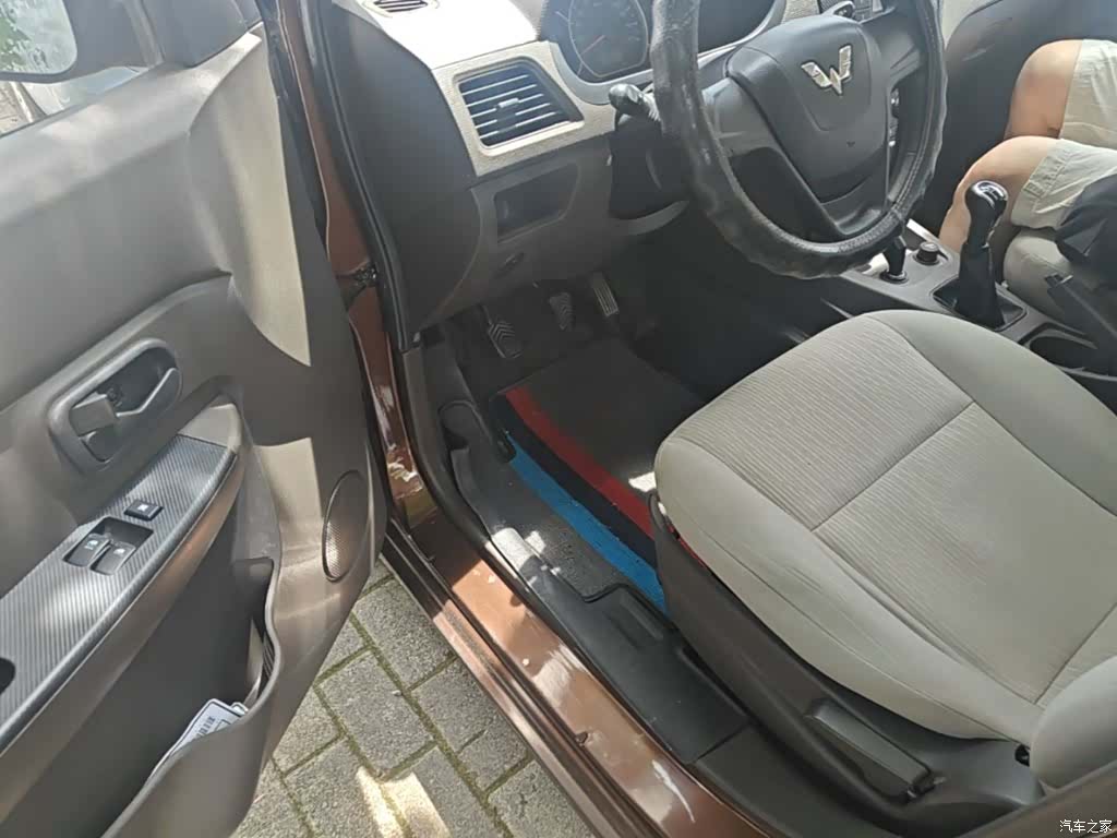 Wuling Hongguang, 2016 16