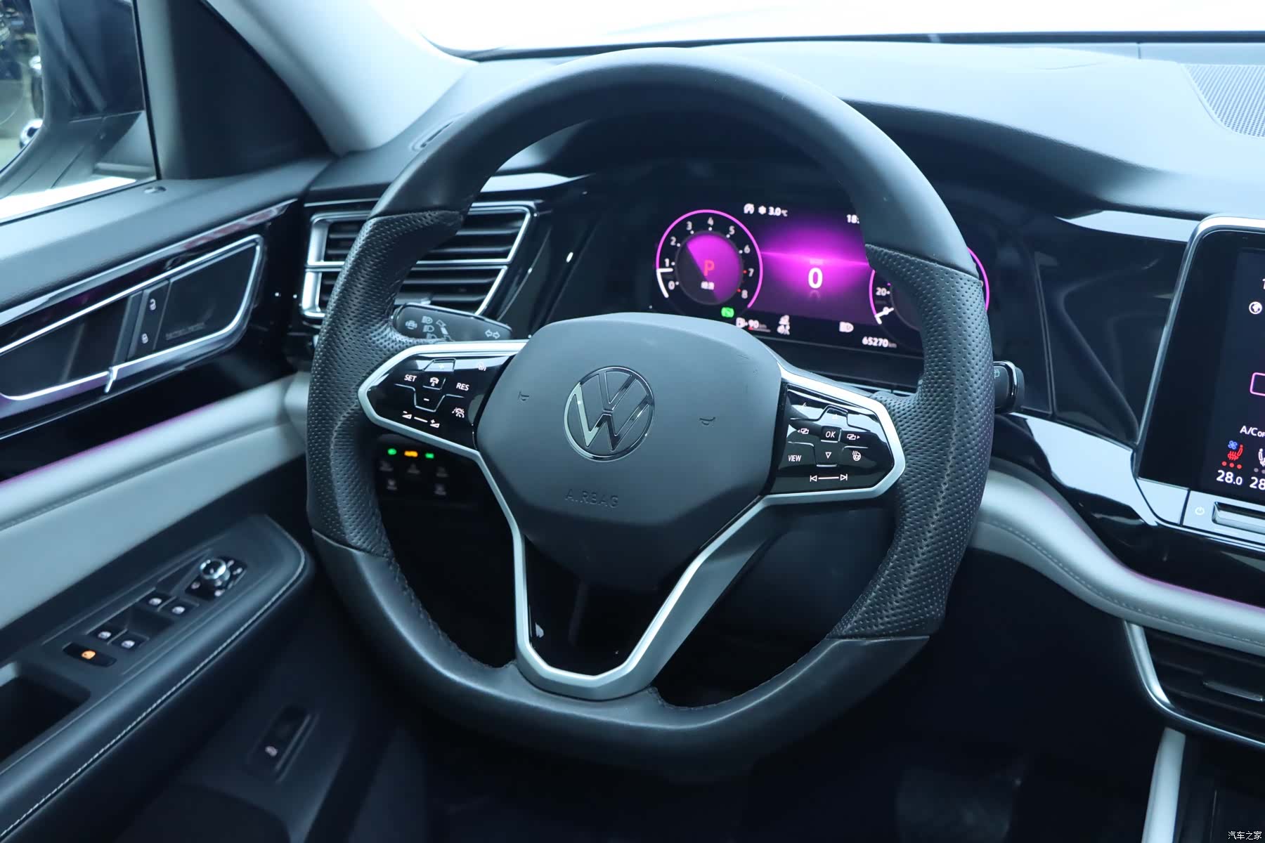 Volkswagen Teramont, 2023 18
