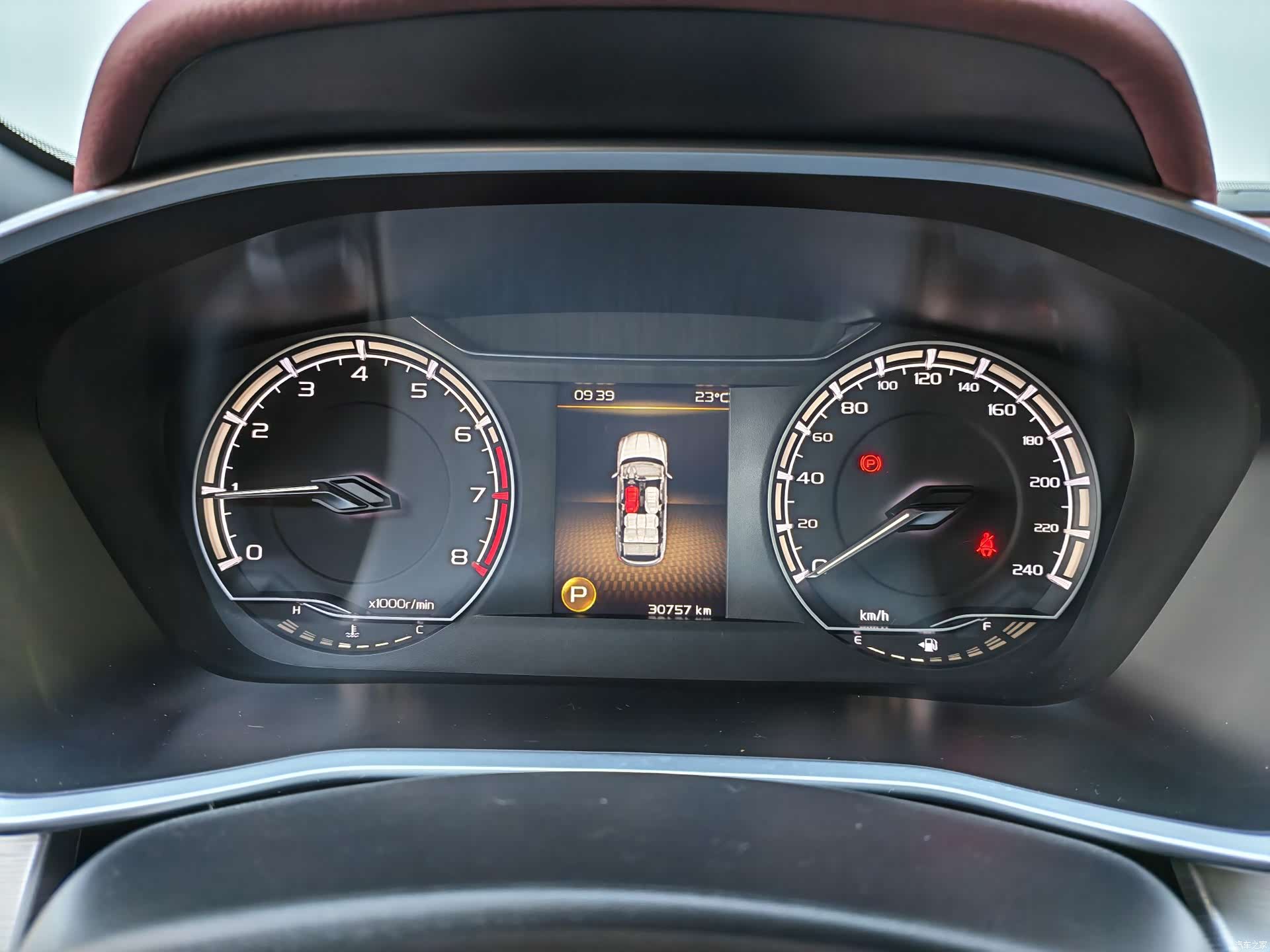 Geely Coolray, 2020 18